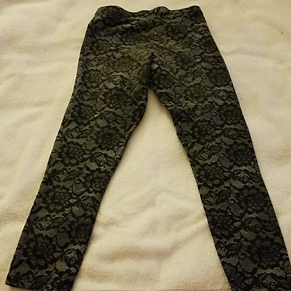 Girls leggings